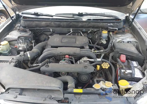 2010 Subaru Outback 2.5I Premium из США, поврежденный, VIN 4S4BRBCC5A3329739